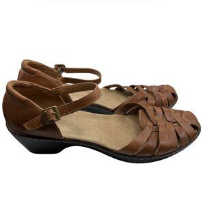 Clarks Wendy Land Sandals - Size 10M Brown Leather Ankle Strap Comfort Heel